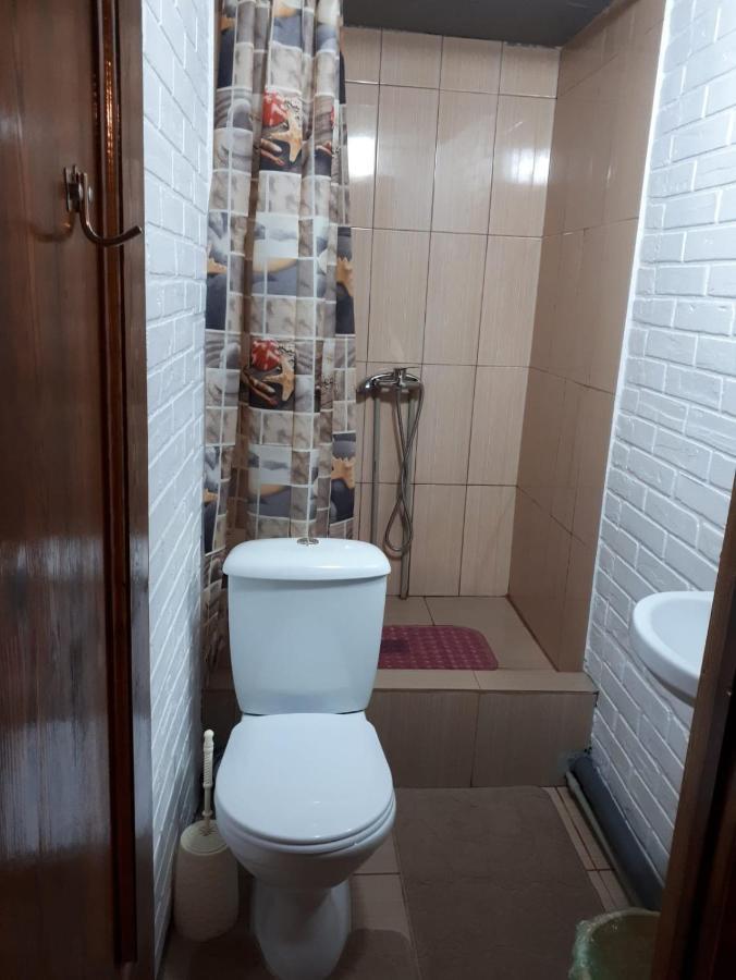 Гостевой Дом Ксения Hotell Sukhumi Eksteriør bilde